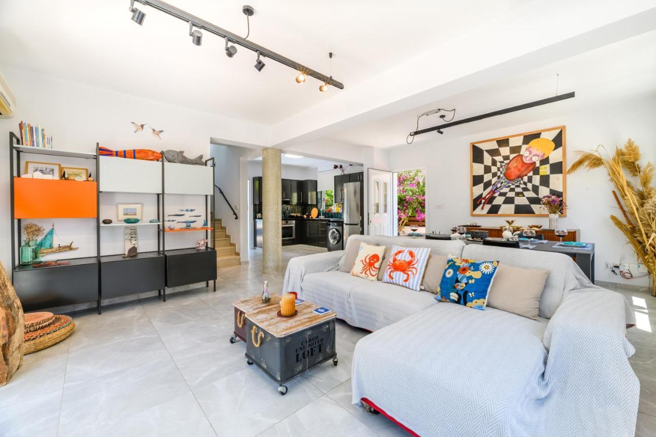 Villa Lela Serena By Ezoria Villas Protaras Exterior photo