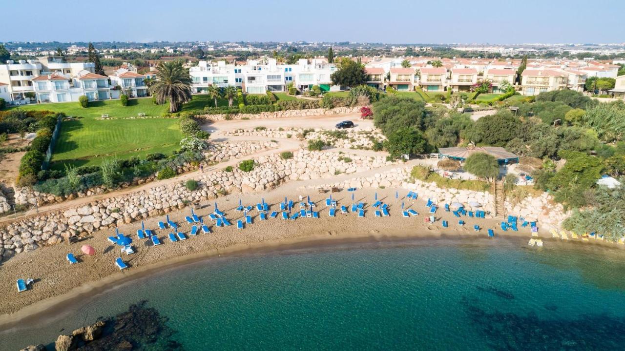 Villa Lela Serena By Ezoria Villas Protaras Exterior photo