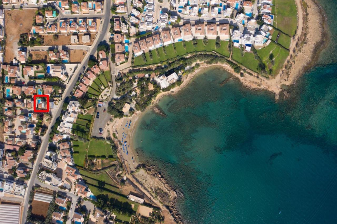 Villa Lela Serena By Ezoria Villas Protaras Exterior photo